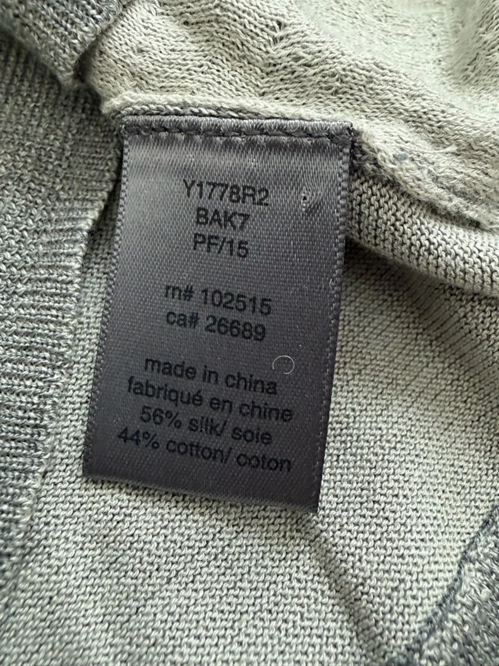 John Varvatos NWT Men's V-Neck Sweater Gray Silk Cotton Blend Lightweight Size L